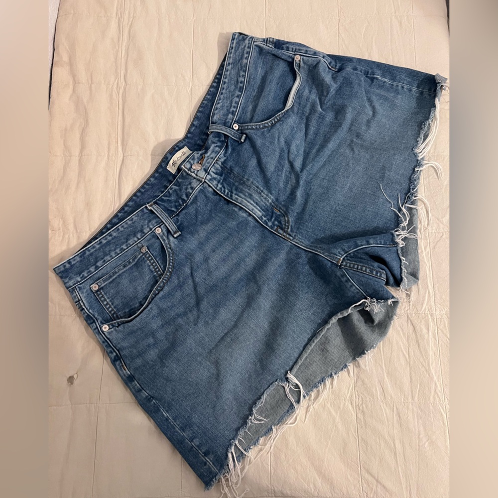 Madewell Blue Jean Shorts Distressed Casual Fit